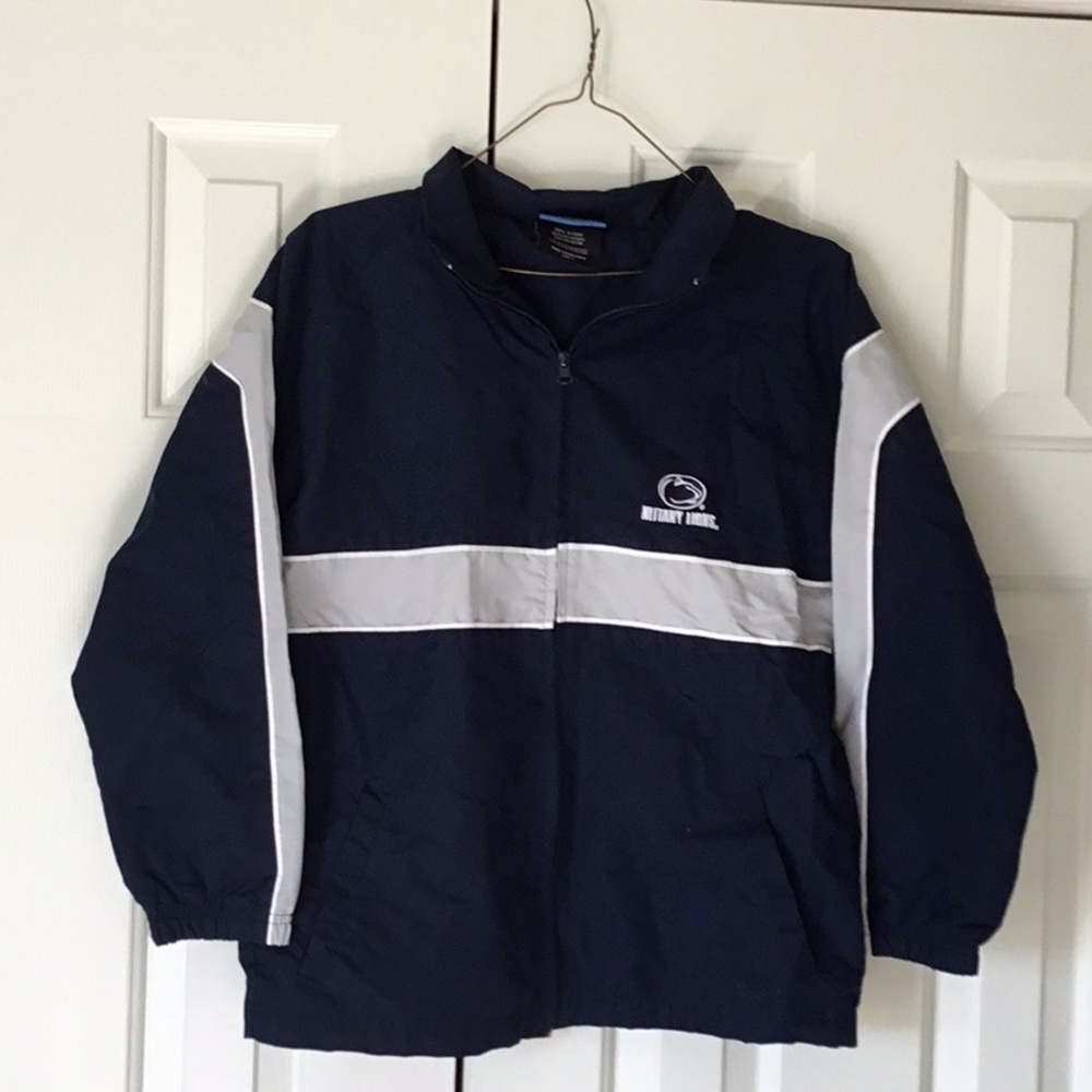 Penn State large windbreaker light weight jacket